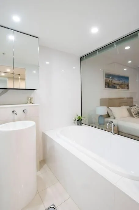 Holiday home Oasis // Broadbeach *