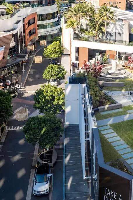 Oasis // Broadbeach Holiday home *