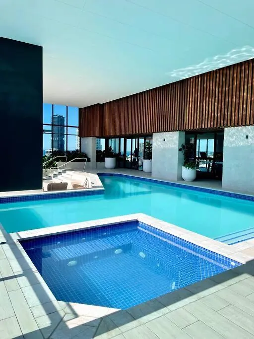 Apartment Luxury Ocean Skyline Stunner 2beds Apt 33f