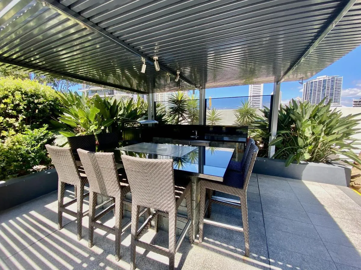 Oracle 1403 Apartment