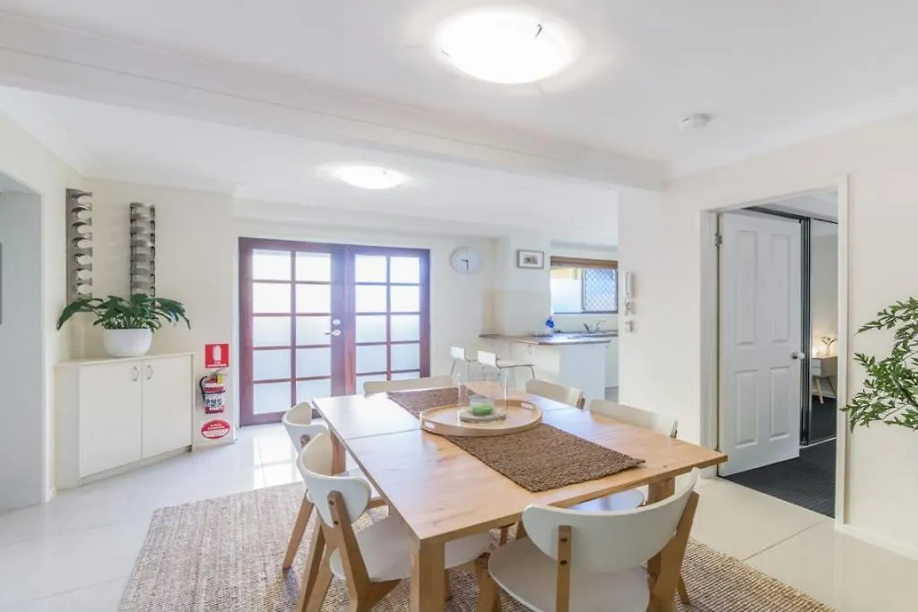 Surfers Paradise Retreat * Gold Coast