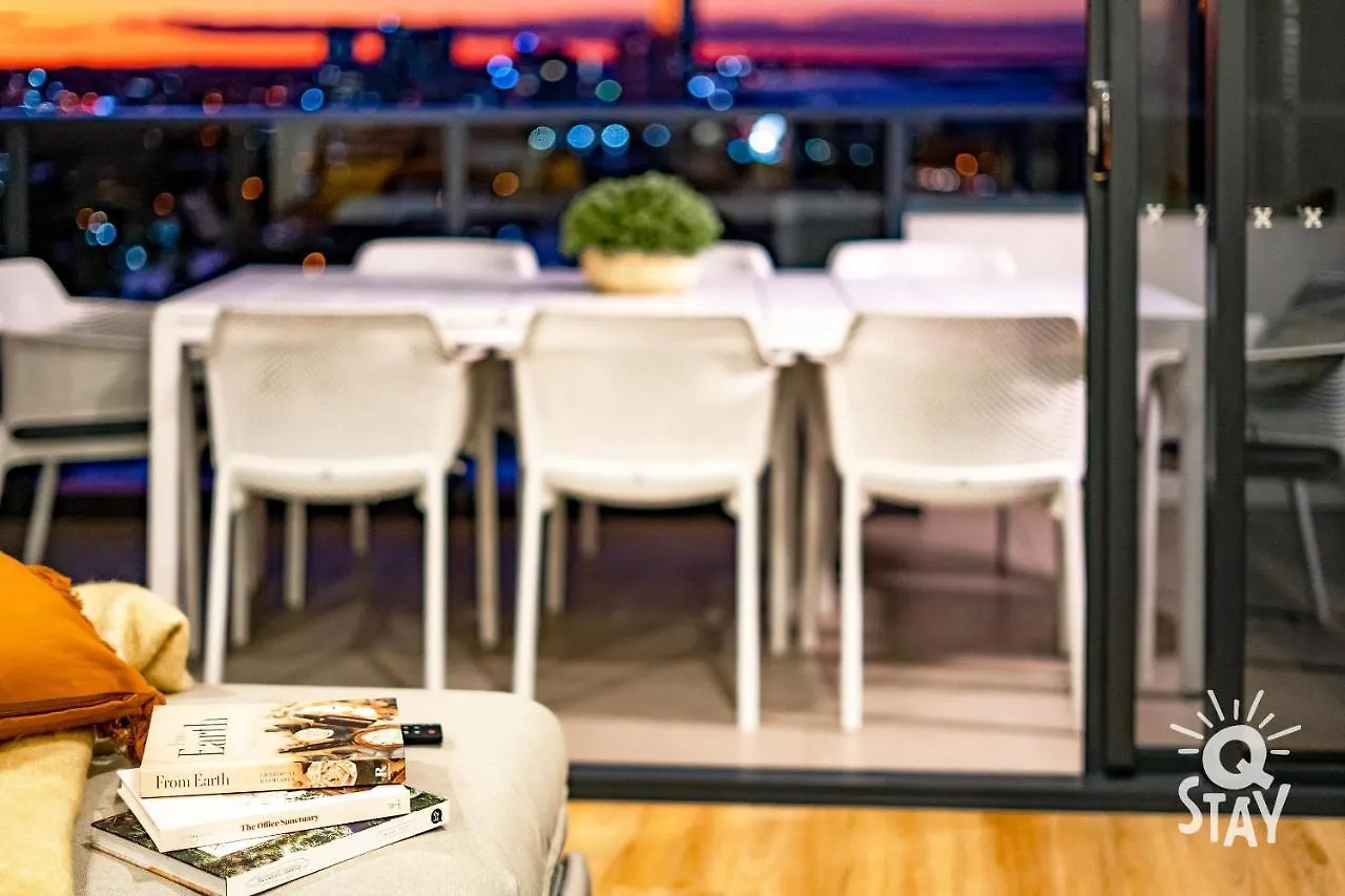 Apartment Ruby - 3 Bedroom Family With Views! *