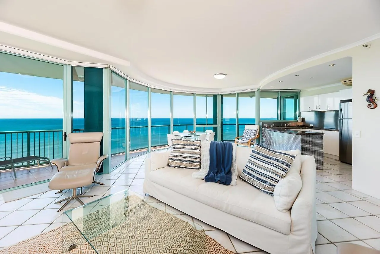 Resort The Waterford On Main 4*