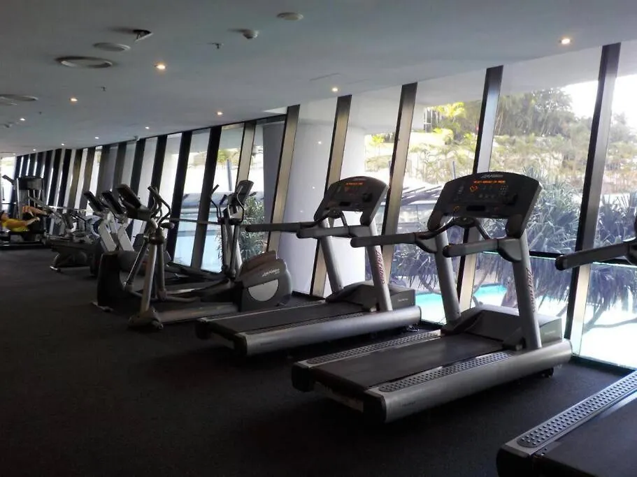 2 Bedroom Unit, Heart Of Surfers Paradise,pool,spa Gold Coast