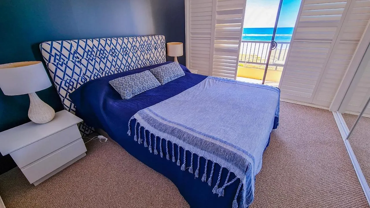 Pelican Sands