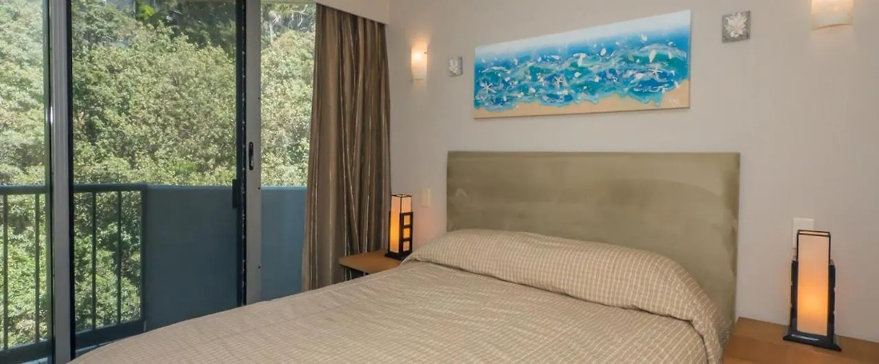 Aparthotel The Rocks - Official