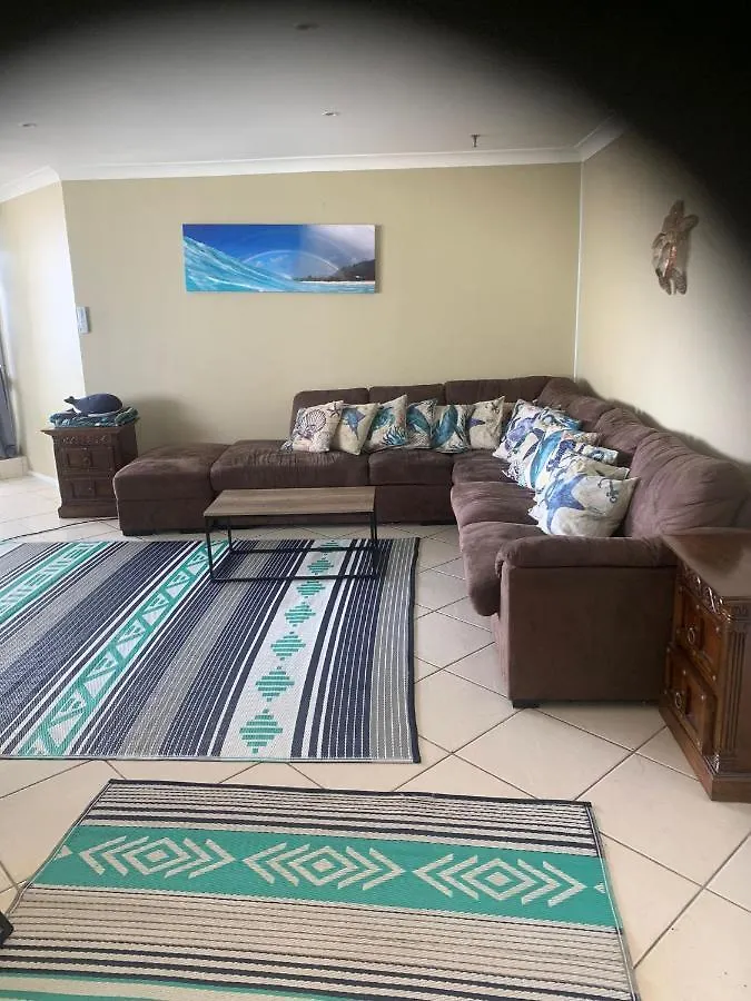Apartamento Oceanfront Unique Sleeps 14 Hear Waves And Enjoy Lorikeets On Balcony *