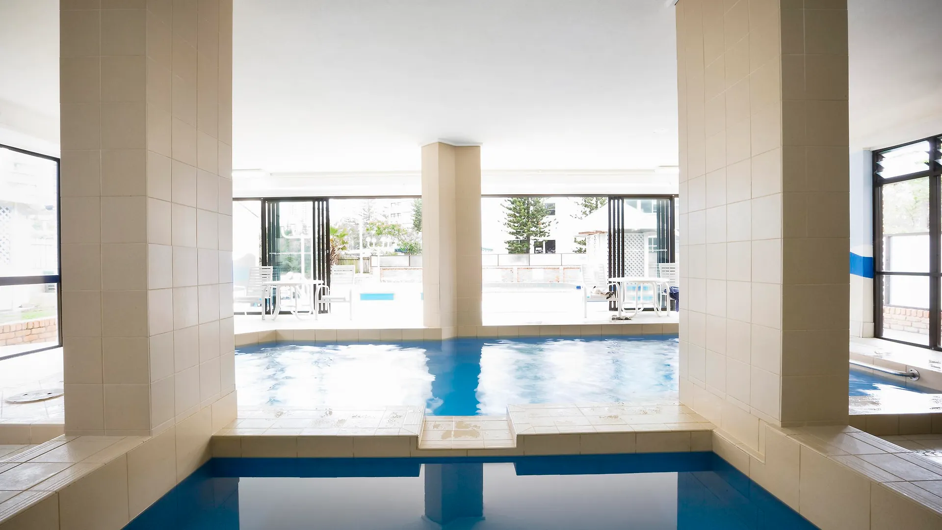 Aparthotel Breakfree Imperial Surf 3*