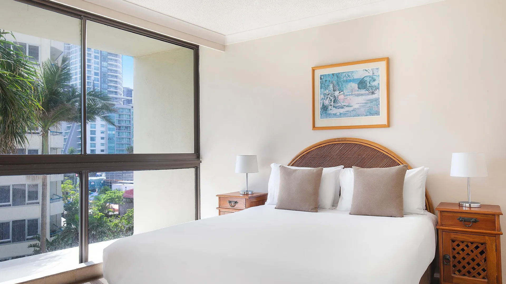 Breakfree Imperial Surf Aparthotel 3*
