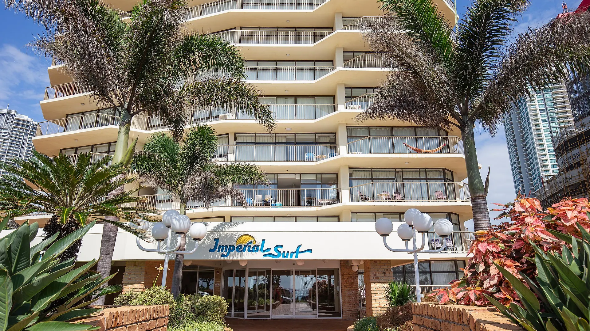 Aparthotel Breakfree Imperial Surf 3*