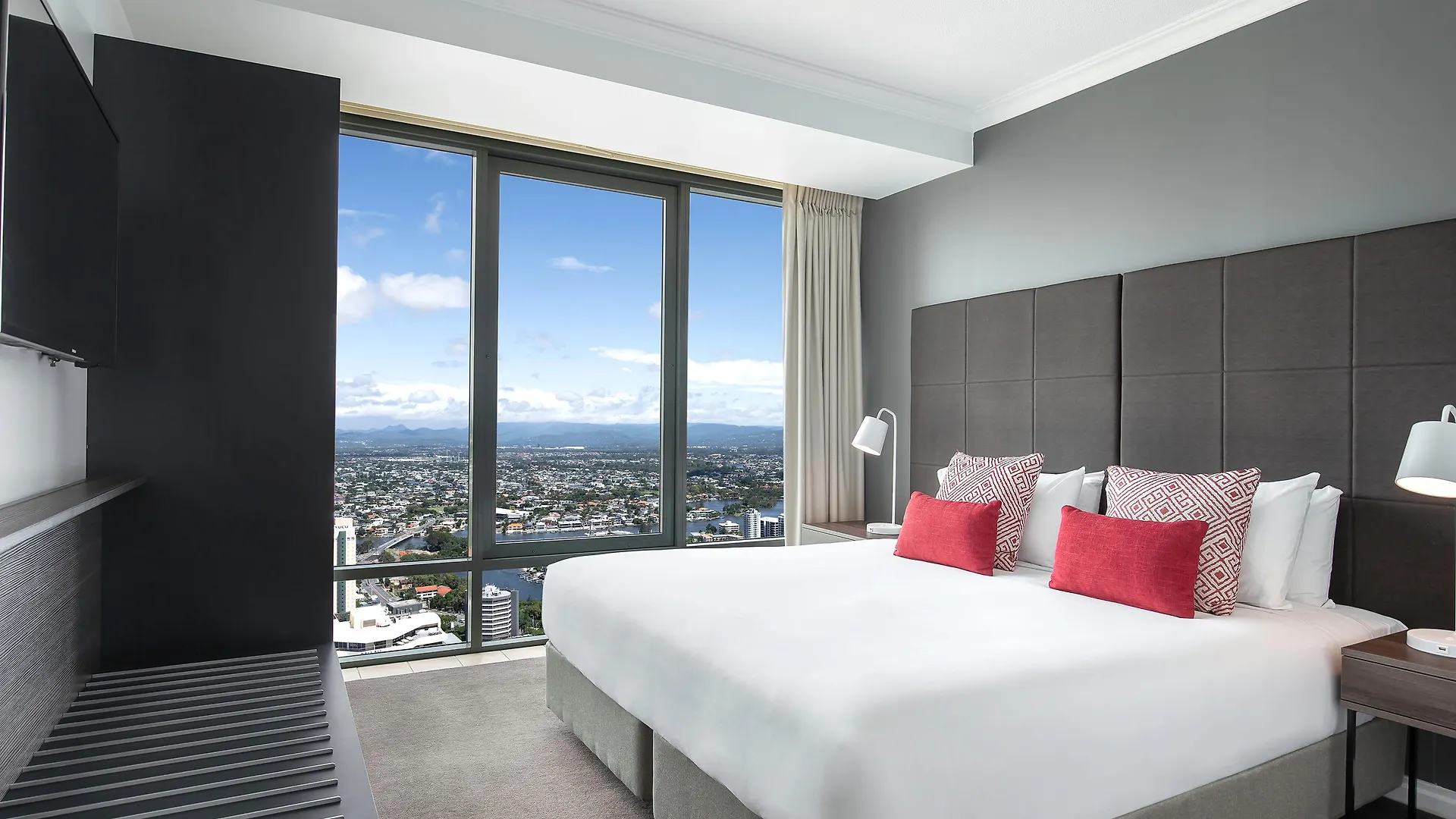 Mantra Legends 4* Gold Coast