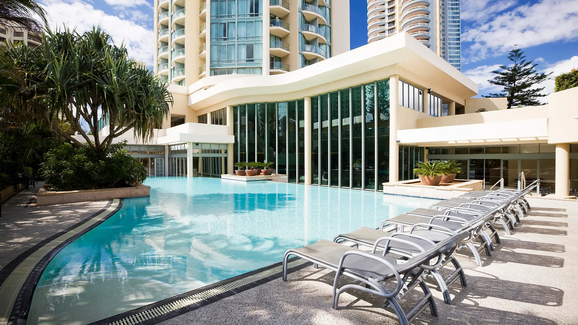 Otel Mantra Legends