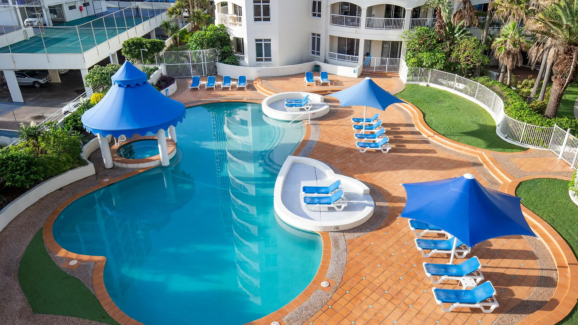 Breakfree Moroccan Gold Coast