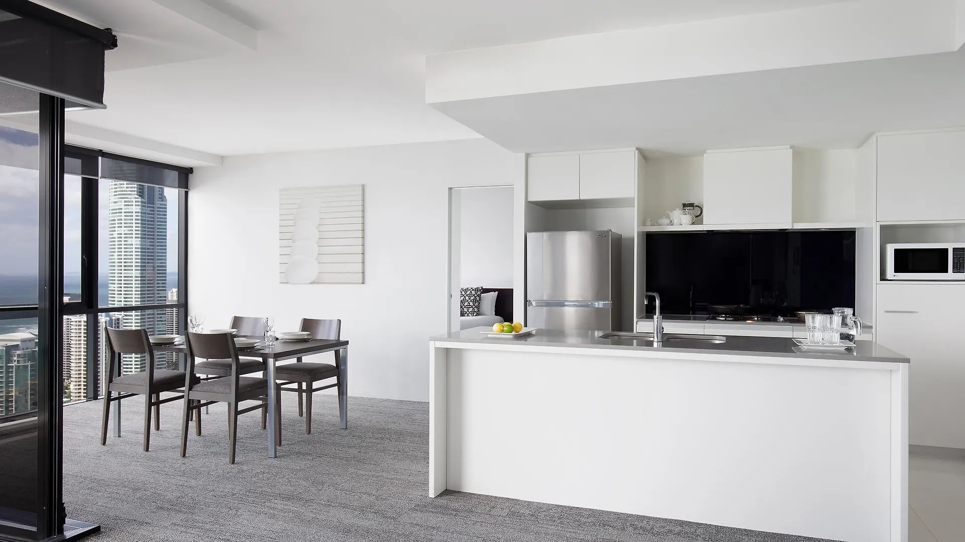 Aparthotel Mantra Circle On Cavill Gold Coast