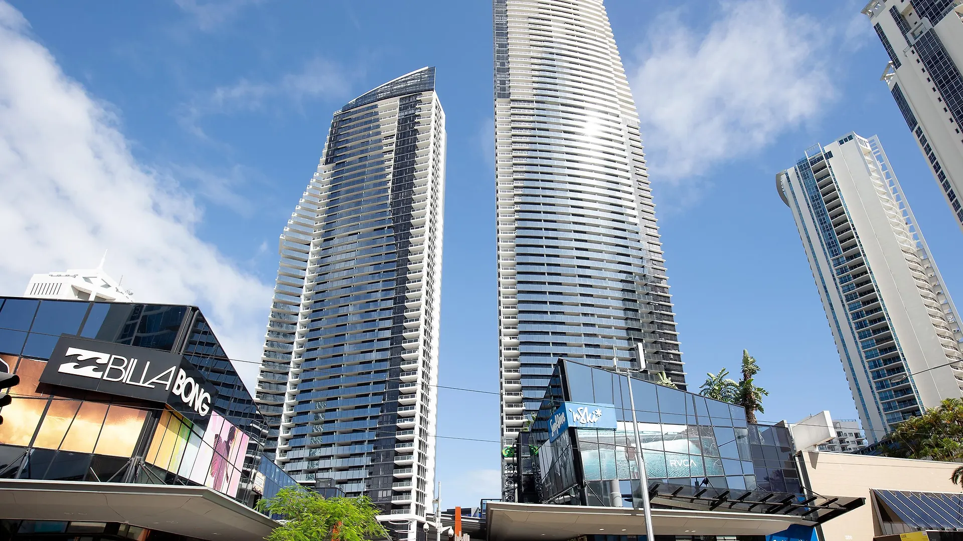 Aparthotel Mantra Circle On Cavill Gold Coast