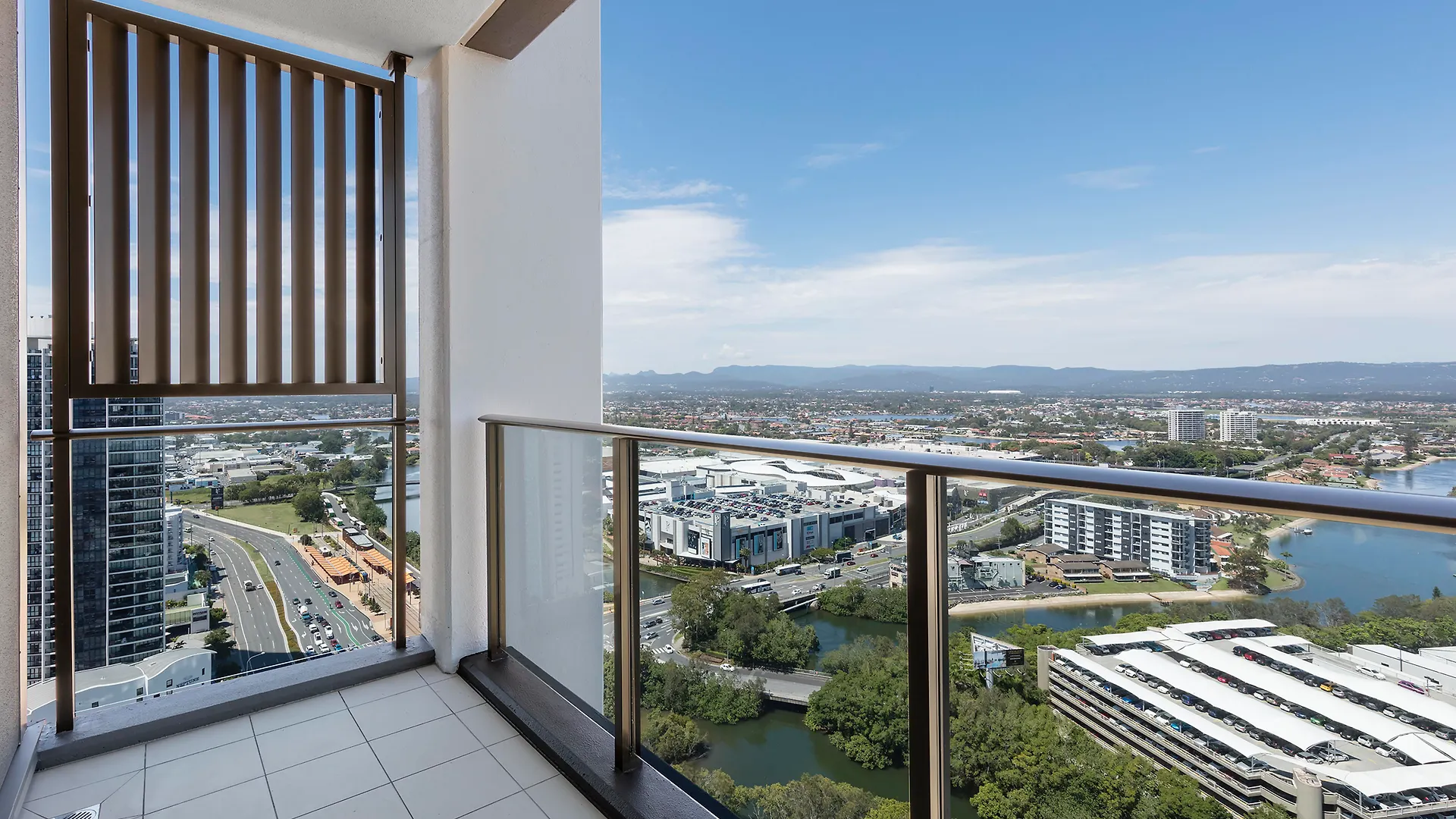 Aparthotel Avani Broadbeach Residences