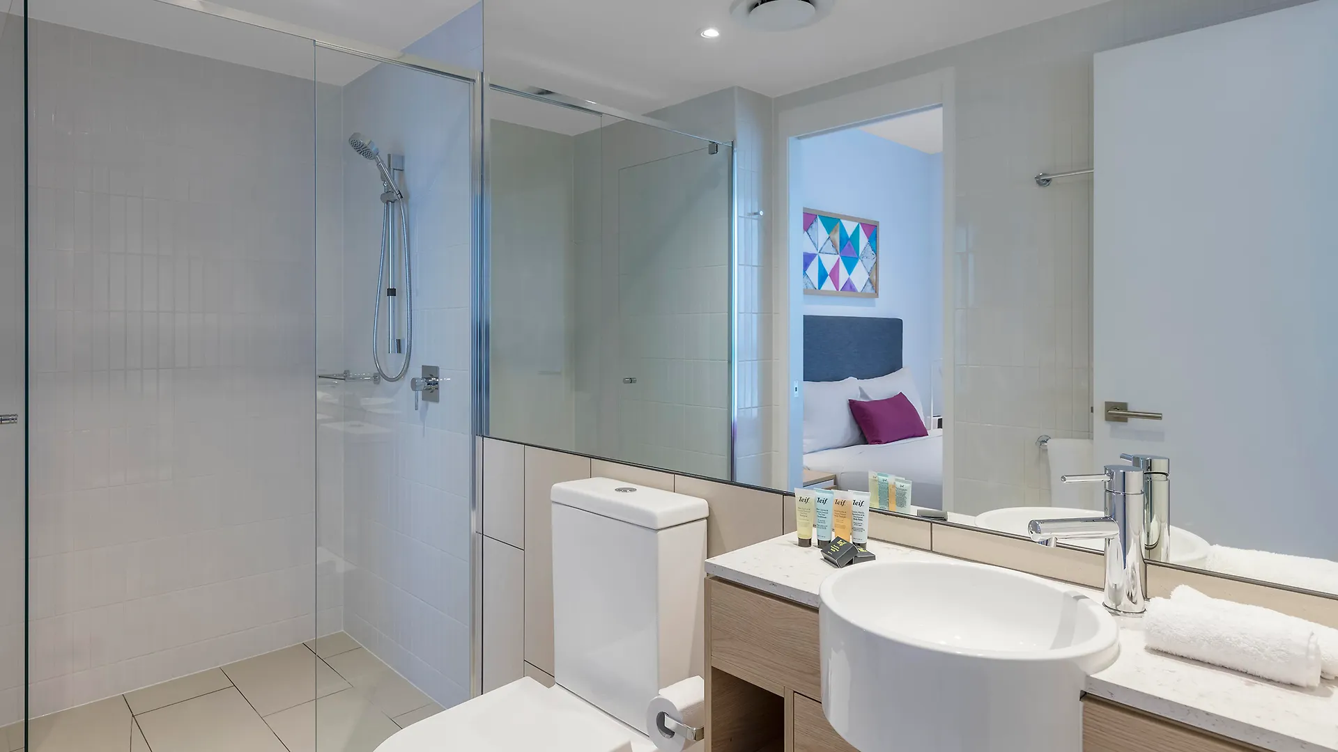 Aparthotel Avani Broadbeach Residences 4*