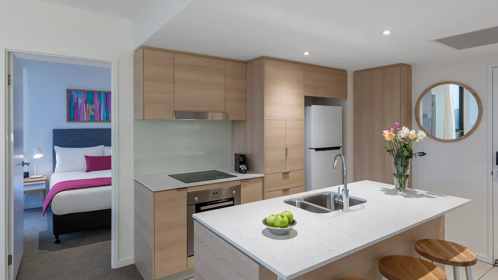 Avani Broadbeach Residences Aparthotel 4*