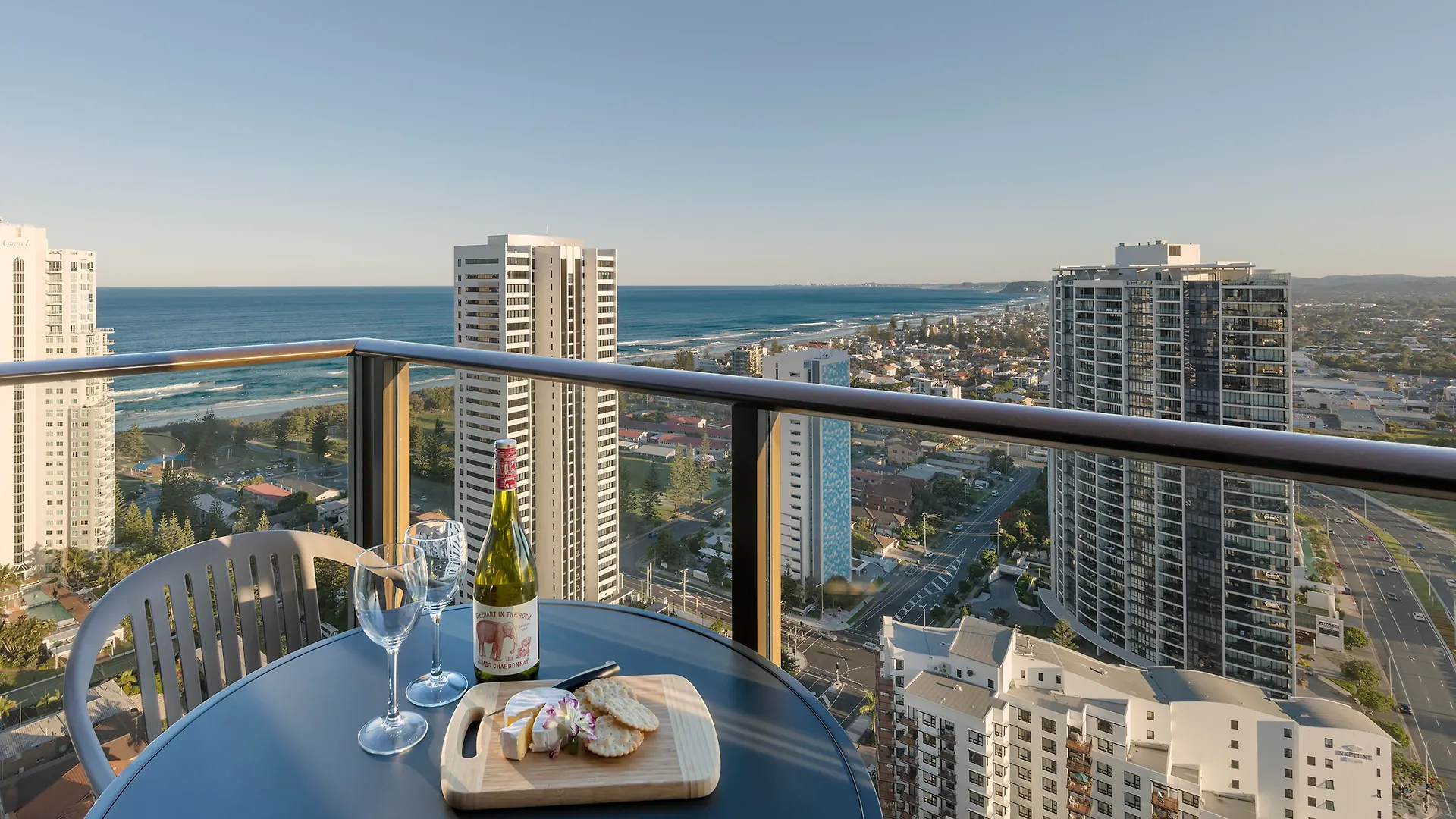 Aparthotel Avani Broadbeach Residences Gold Coast