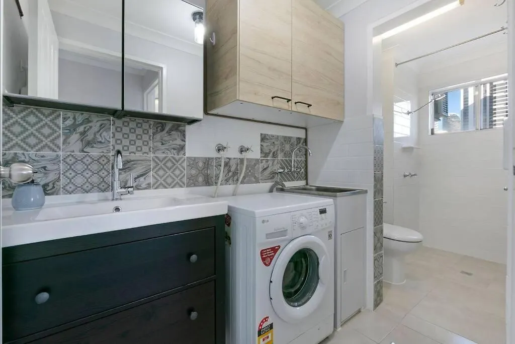 Apartment Broadbeach, Stylish Close To Everything