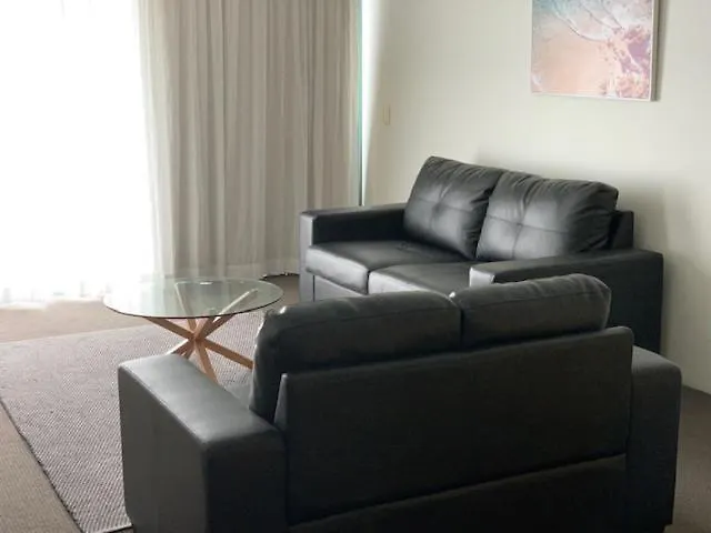 Crown Towers Apartment