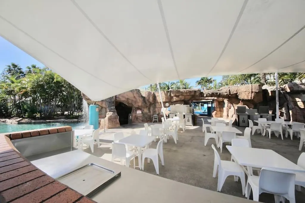 Diamond 48 Apartment