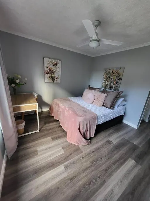 3 Bedroom Surfers Paradise アパート ゴールドコースト