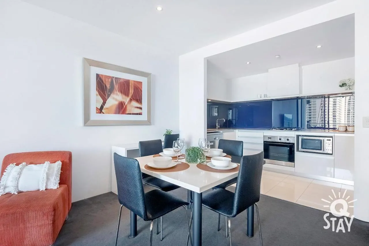 Circle On Cavill, 1 Bedroom Ocean Family Surfers Paradise Apartment