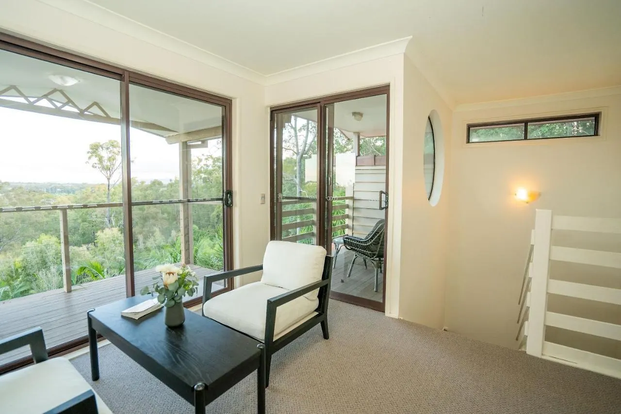 Private Retreat With & Ocean Views Close To Theme Parks * Gold Coast