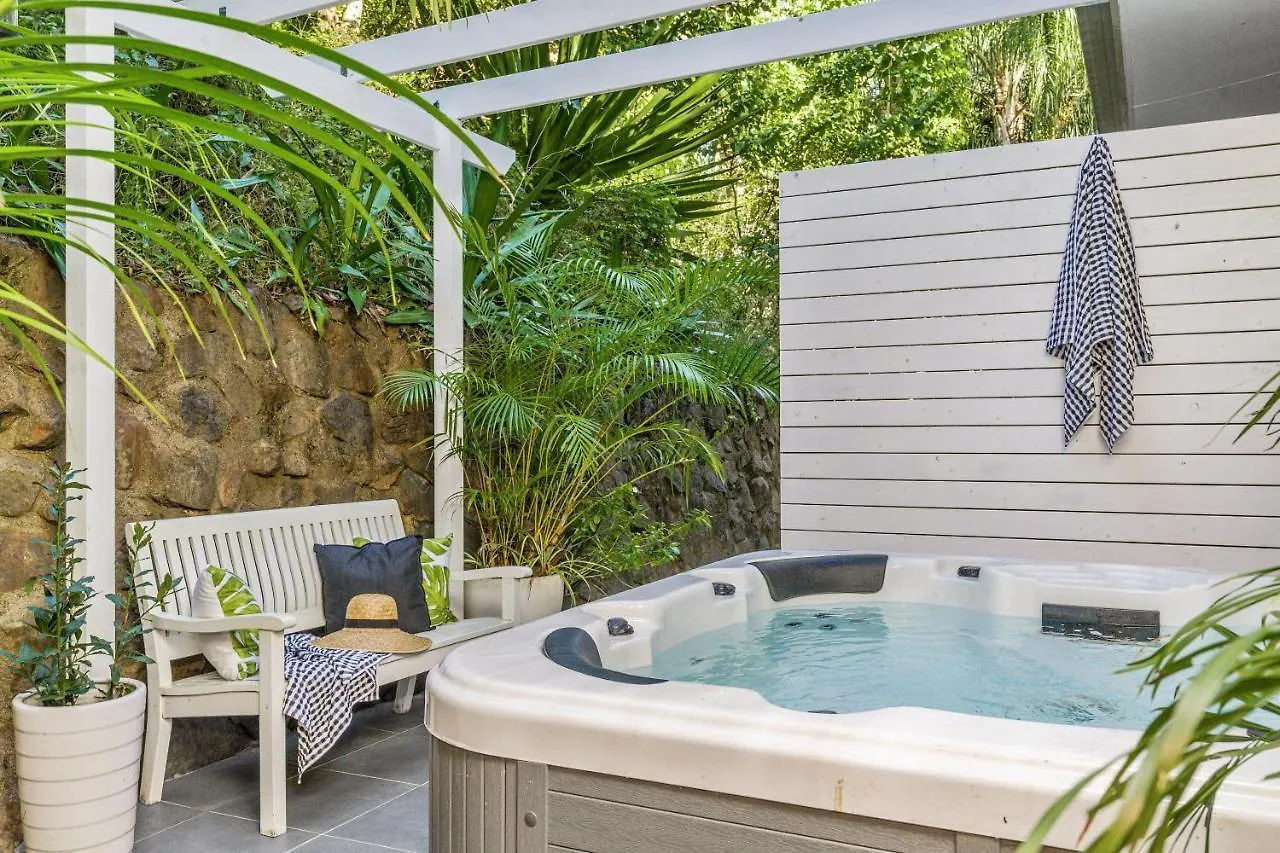 Holiday home Burleigh View *