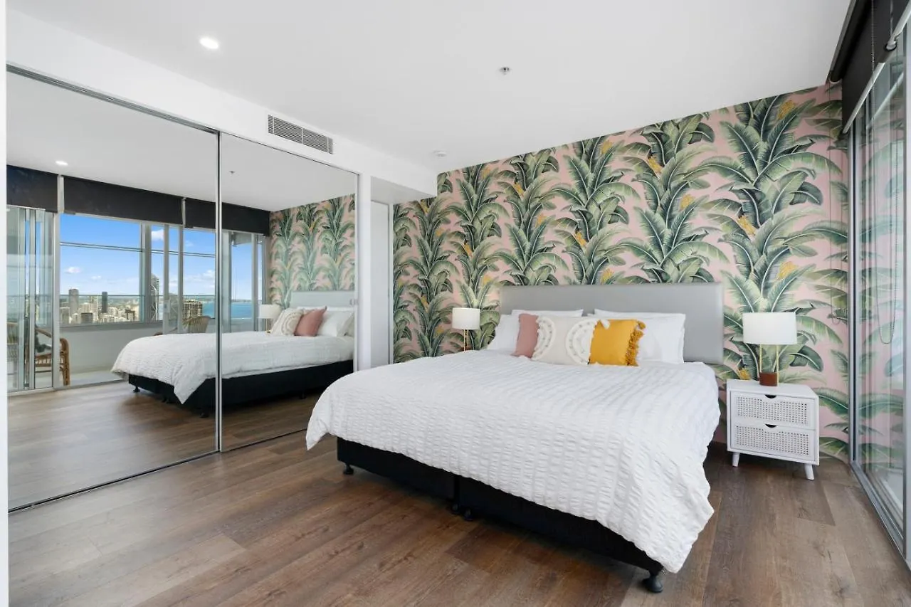 Apartmán Designer At Q1 - Gclr