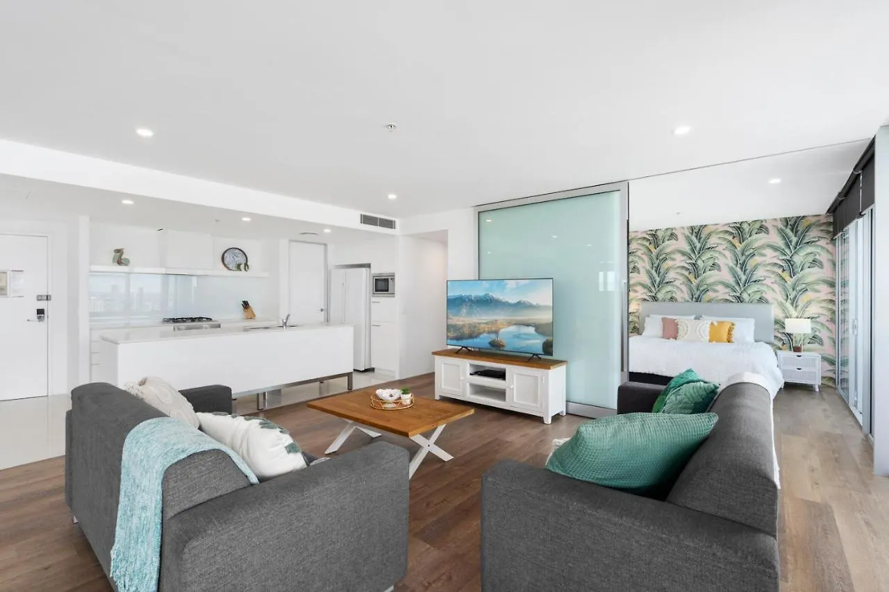 Designer At Q1 - Gclr * Gold Coast