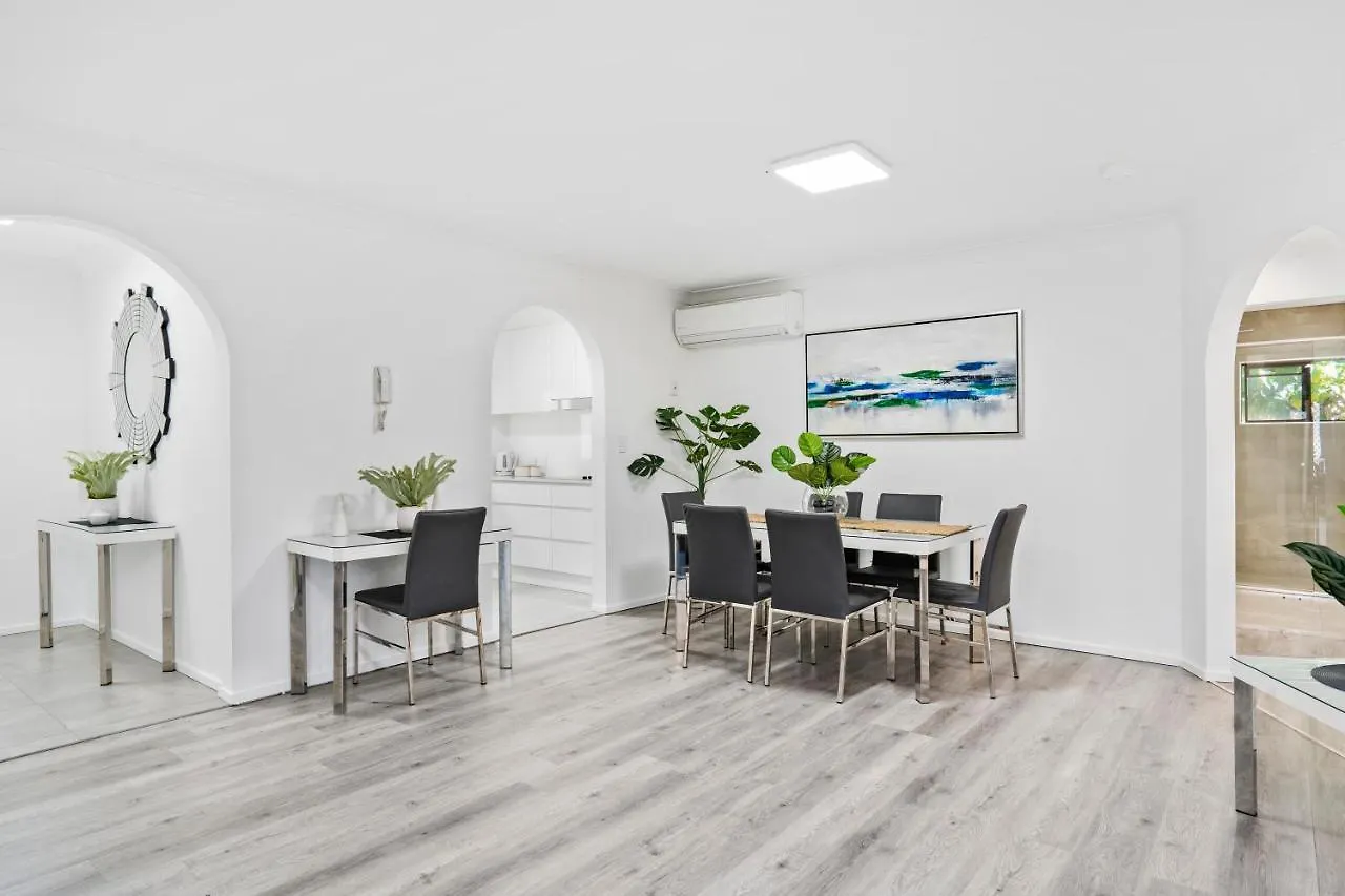 Coco Bella Retreat In Surfers - Sleeps 6-8 * Gold Coast