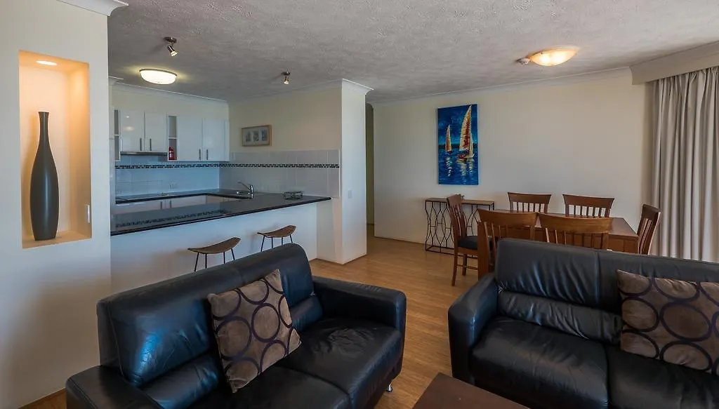 Carrington Court 3* Main Beach