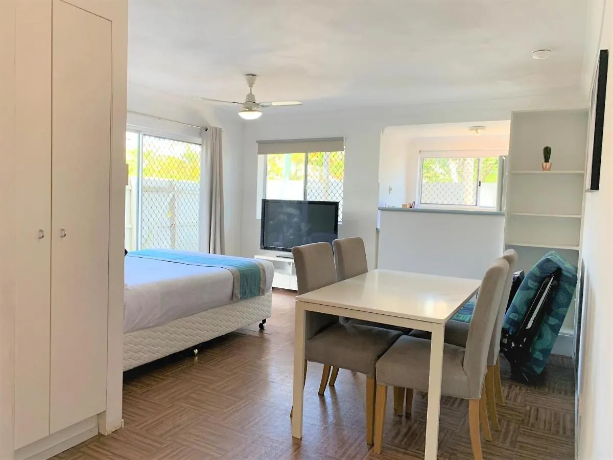 Broadwater Keys 3*