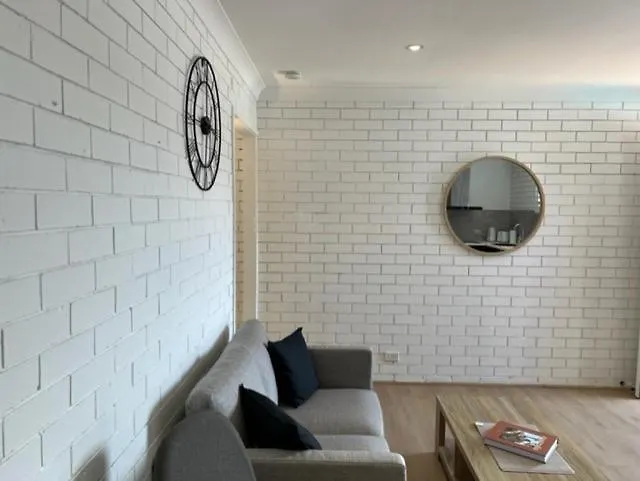 Harbour Side Aparthotel