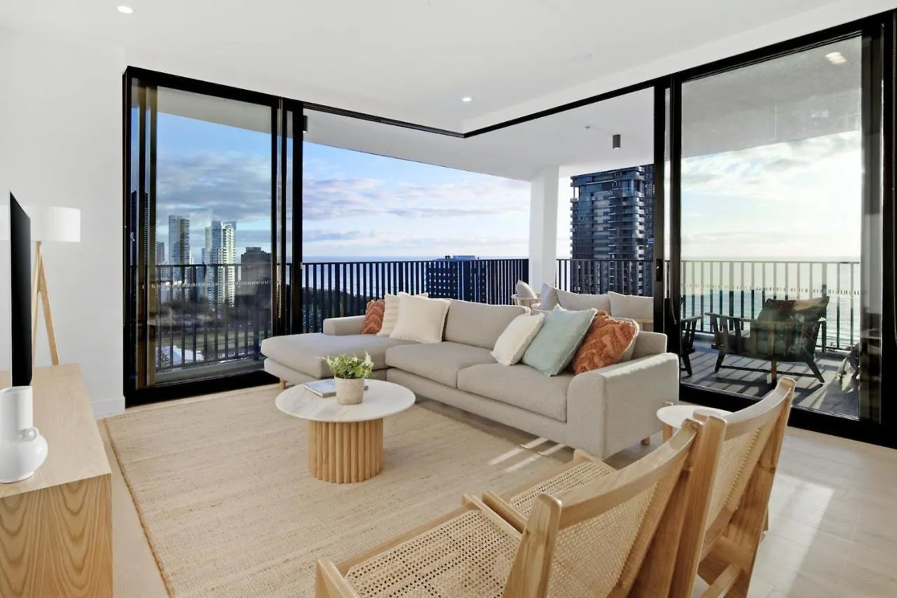 Luxico Bela Casa * Gold Coast