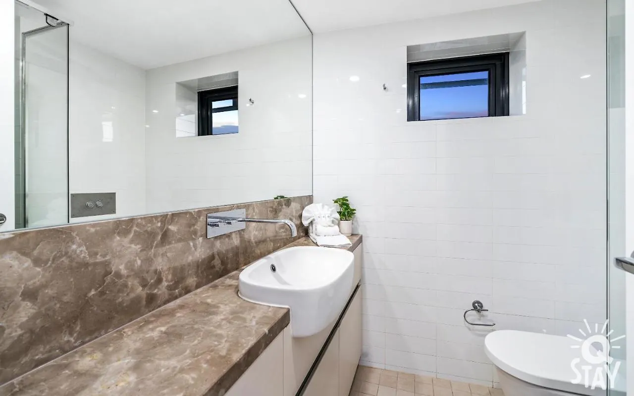 Apartment 2 & 3 Bedroom Ocean View At Soul Surfers Paradise - Q Gold Coast