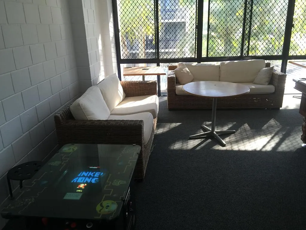 Aparthotel Club Surfers 3*