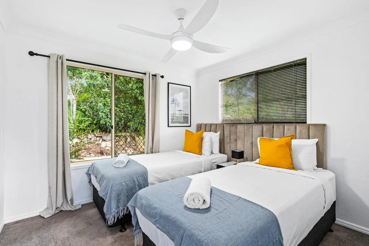 Cosy 2 Bedroom - Uplands Drive - Q * 黄金海岸