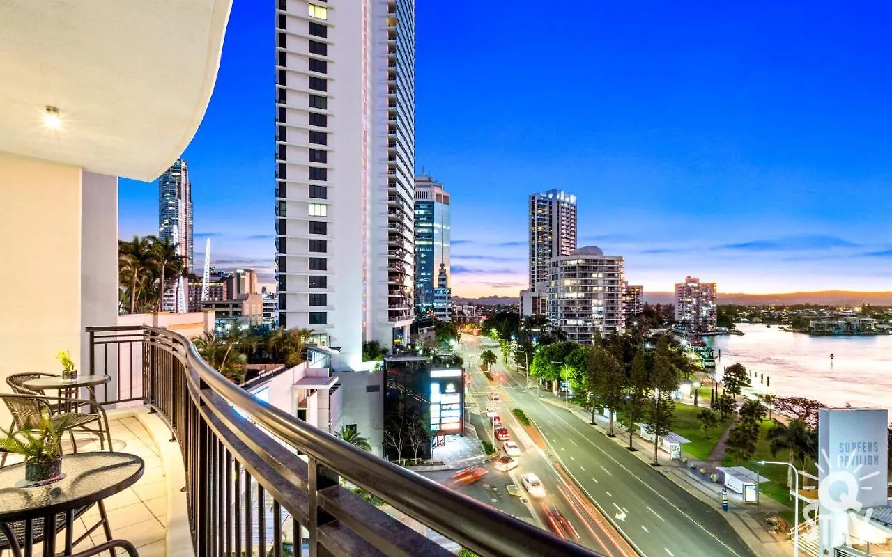 Apartment 2 Bedroom 1 Bathroom - Centre Of Surfers Paradise, Chevron Renaissance *
