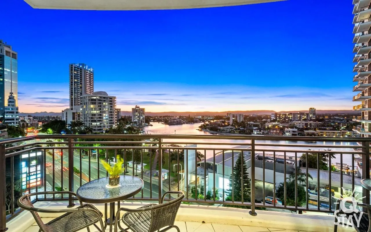 Apartment 2 Bedroom 1 Bathroom - Centre Of Surfers Paradise, Chevron Renaissance