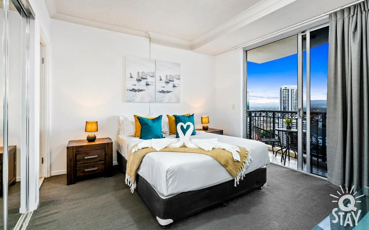 Apartment 2 Bedroom 1 Bathroom - Centre Of Surfers Paradise, Chevron Renaissance *