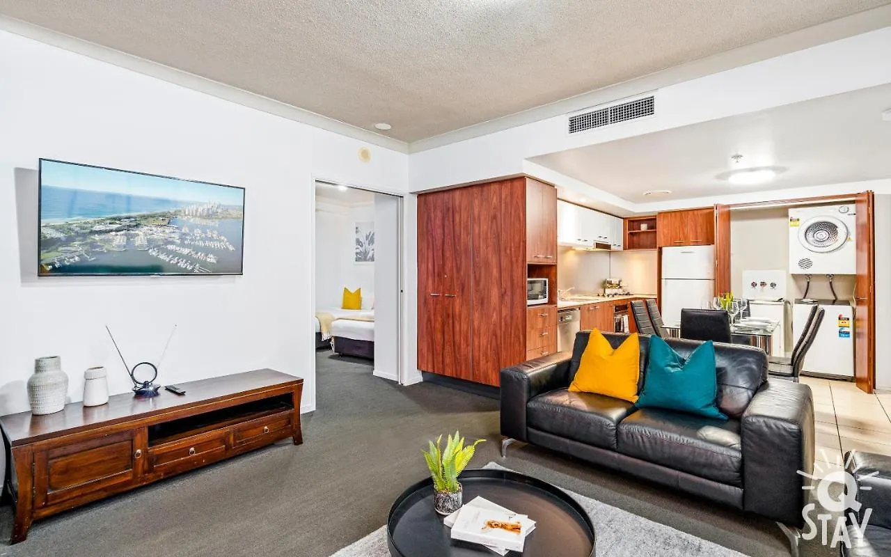 Apartment 2 Bedroom 1 Bathroom - Centre Of Surfers Paradise, Chevron Renaissance *