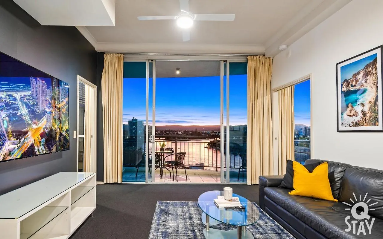 2 Bedroom 1 Bathroom - Centre Of Surfers Paradise, Chevron Renaissance