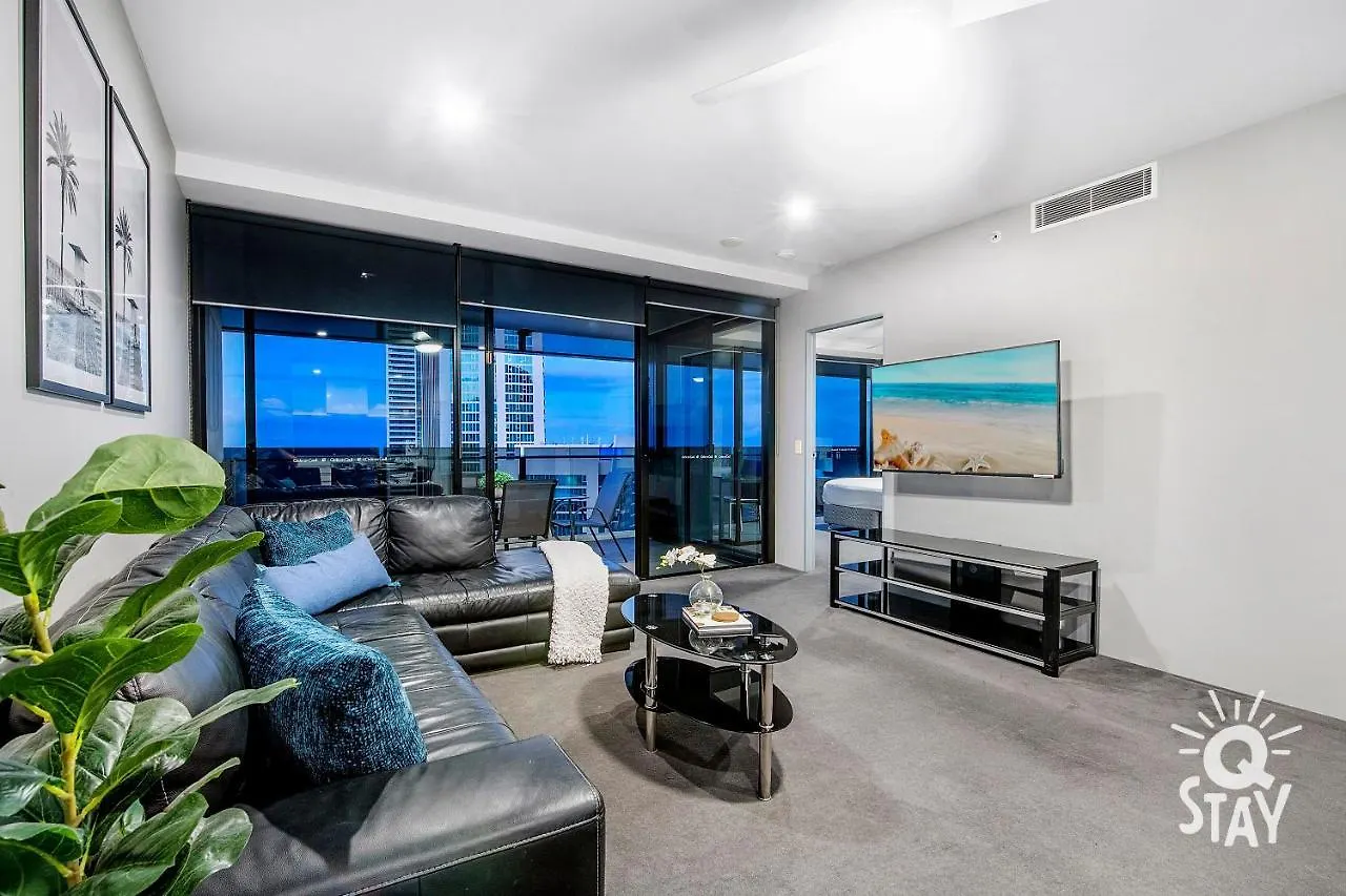 Apartment Kids Free In Ocean View 1 Bedroom Spa At Circle On Cavill - Q *