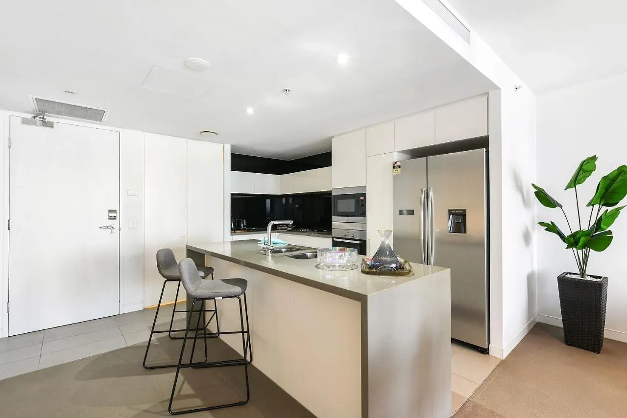 Daire Oracle Broadbeach Wonderful Modern 2 Bed 1 Bath - Coasthm Gold Coast