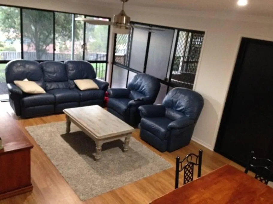 Family Fun Oasis Pool Retreat Near Theme Parks * Gold Coast