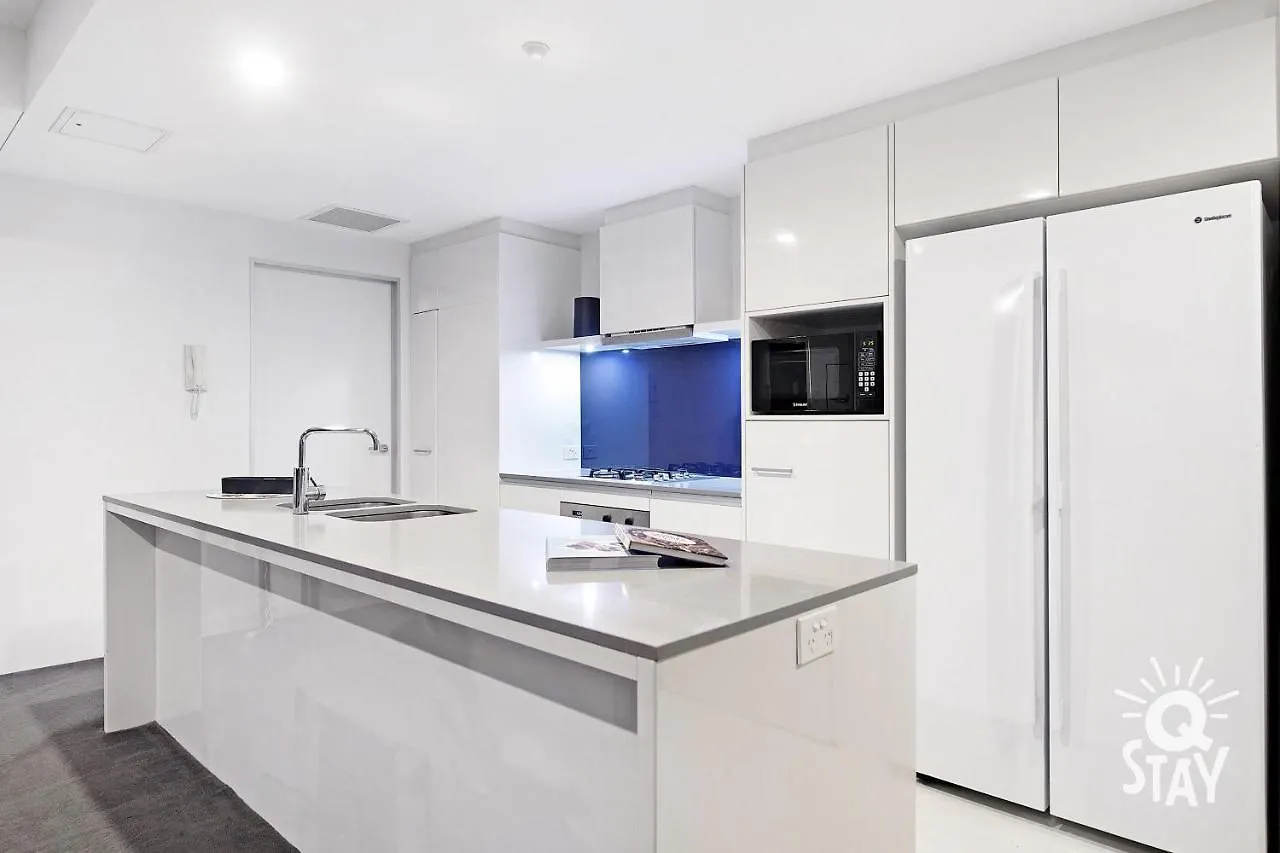 Spectacular Family Kids Free 3 Bedroom Ocean At Circle On Cavill - Q Apartment Gold Coast