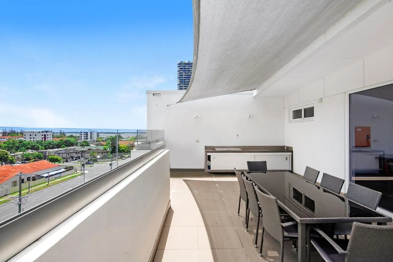 Modern Contemporary Southport - Coasthm Apartment Gold Coast